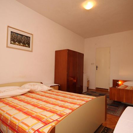 Apartments And Rooms By The Sea Baska Voda, Makarska - 6748 Room photo